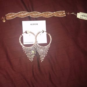 Brand new Rose Gold Jewelry Set